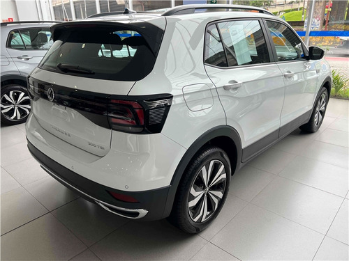 Volkswagen T-Cross 1.0 200 TSI TOTAL FLEX COMFORTLINE AUTOMÁTICO