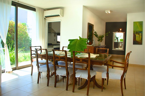 Casa En Planta Baja | 2 Dorm. | Pileta | Quincho | En Tejas 3