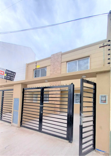 Imagen 2 de 14 de Duplex 3 Amb - Cochera Y Patio - A Estrenar // Merlo 1100