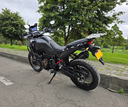 Honda Africa Twin 2024 - Negociable