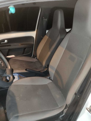 Imagem 8 de 8 de Volkswagen Up! 2017 1.0 Track 5p