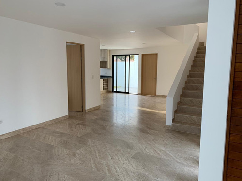 Imagen 8 de 14 de Casa En Venta En El Refugio Residencial Bojai