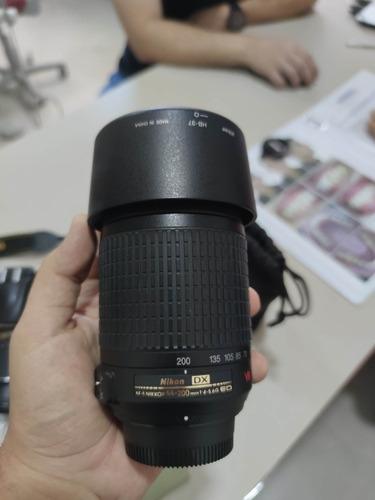 Nikon D5000