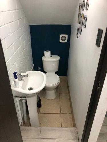Arriendo De Casa Comuna Padre Hurtado 3d 3b (97705)