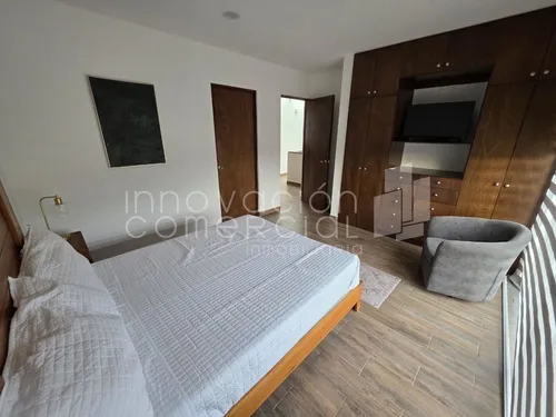 Casa En Renta En Altozano, Con 4 Recámaras, 4 Baños Y Fire Pit