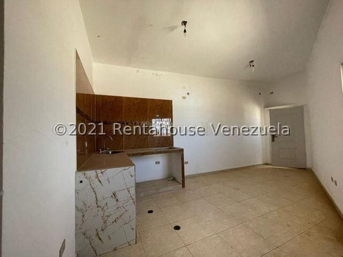 Imagen 4 de 6 de Apartamento En Venta En Urb. San Rafael Punto Fijo. Cod: 22-13526