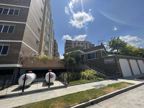 Imagen 2 de 14 de Apartamento En Venta En Mañongo