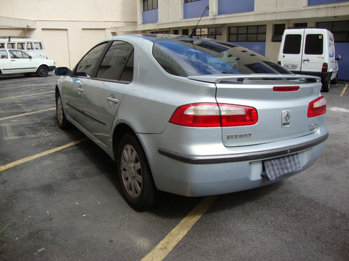Renault Laguna 3.0 V6 Privilége