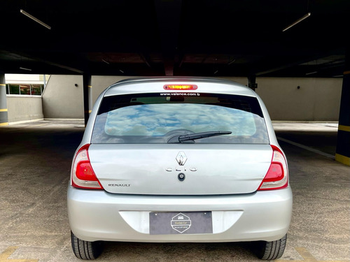 Renault Clio 1.0 EXPRESSION 16V FLEX 4P MANUAL