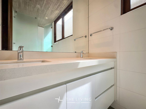 Venta Increible Casa 6d 5b Quincho Domotica Valle Escondido