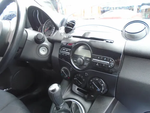 Mazda 2 1.5 15hm1c