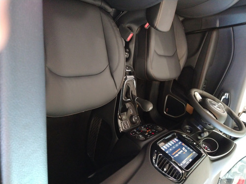 Jeep Compass 2,0 T/diesel Limited At9 4x4