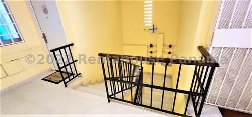 Imagen 12 de 17 de Venta De Apartamento De 72 M2 En Ph Las Pirámides, Hato Pintado 23-4616