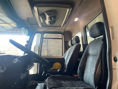 Ford Cargo 915