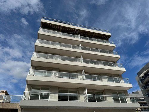 Venta| Departamento 3 Ambientes En  Skyroof