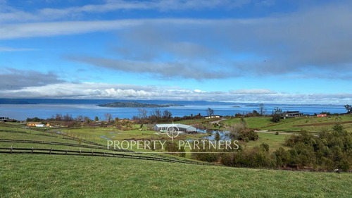 Sitio Con Vista Y Acceso Al Lago Ranco
