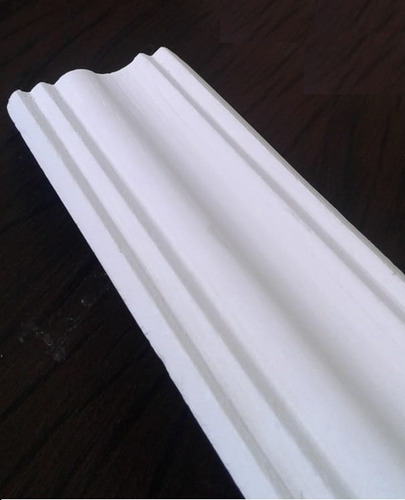 Imagem 3 de 10 de Moldura Rodateto Isopor C/ Acabamento Massa Mod 13 - 50mts