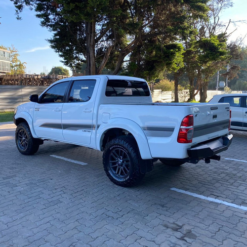 Toyota Hilux 3.0 Cd Srv Limited 171cv 4x4