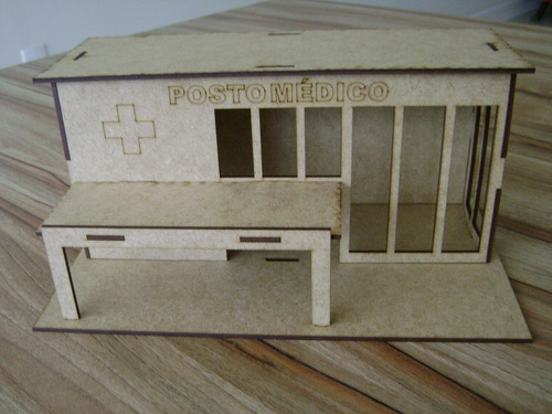 Diorama Predio Hospital Maquete Mdf Laser 16x27x12cm Altura