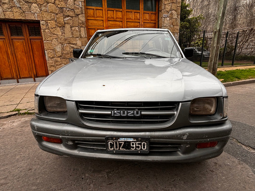 Isuzu Pick Up 2.8 Turbo D/c 4x2