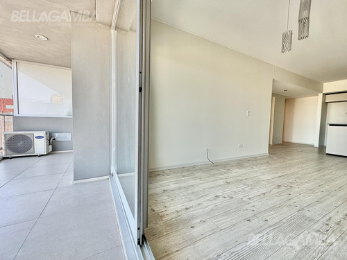 Departamento En Venta - 2 Ambientes Con Cochera Y Baulera Vicente López