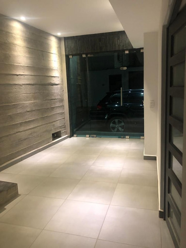 Edificio En Lomas De Cortes, Cuernavaca, Morelos Caen-938-ed