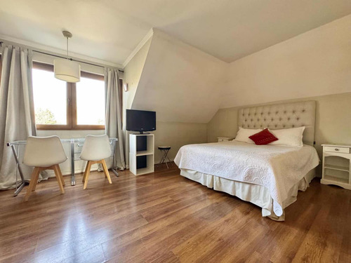 Impecable Venta Los Castaños A Pasos Colegió Newland