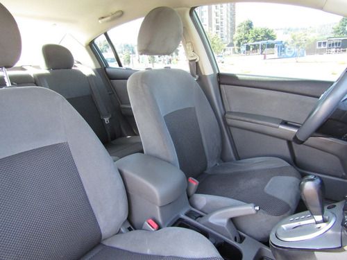 Nissan Sentra At 2.0
