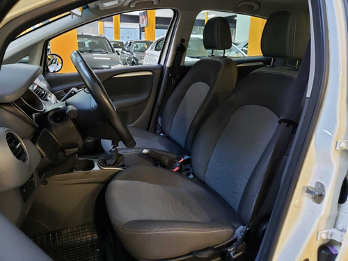 Punto Attractive 1.4 2016/17 Manual Flex (0025)