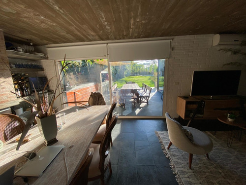 Venta De Casa En Carrasco