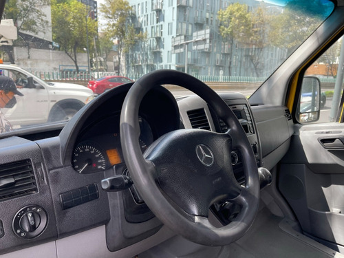 Imagen 7 de 10 de Mercedes Sprinter 2017 Cargo Van 315 Std A Credito O Contado