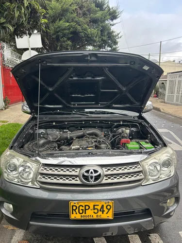 Toyota Fortuner 2.7l 4x4