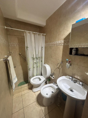Amplio Ph 2 Ambientes Con Patio Sobre Av. Ader Y Santa Fe