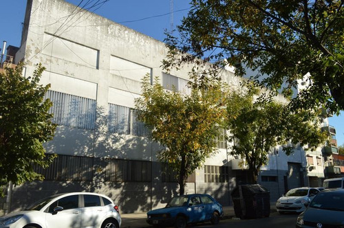 Edificio Industrial Parque Patricios - Deposito - Oficinas - Galpon