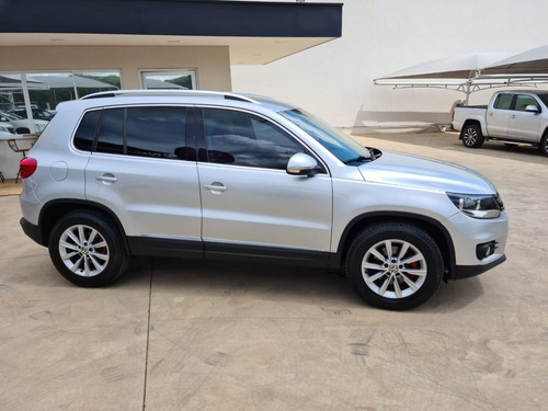 Imagem 11 de 12 de Tiguan 2.0 Tsi 16v 200cv Tiptronic 5p