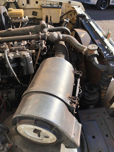 Imagem 4 de 8 de Ford F4000