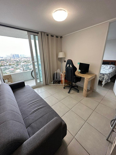 Arriendo Acogedor Departamento Metro Rodrigo De Araya, 1d 1b