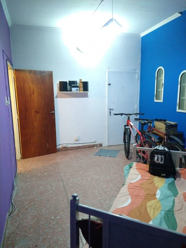 Imagen 4 de 7 de Ph En Venta En Lanús Este