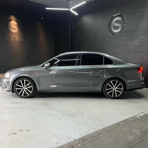 Volkswagen Jetta gli blindaje 2 plus