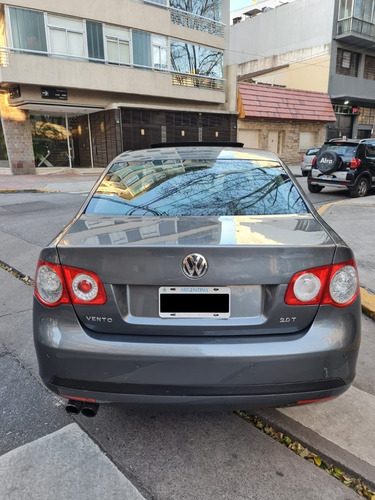 Imagen 9 de 12 de Volkswagen Vento 2.0t