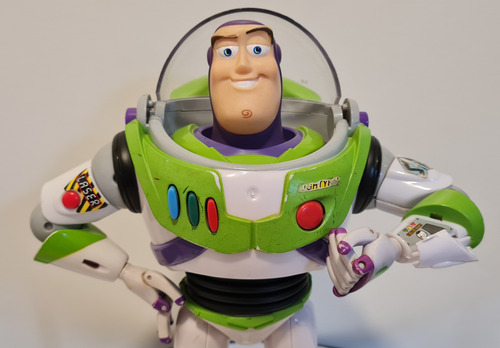 Muñeco Toy Story Buzz Lightyear Signature Collection Español (Usado)