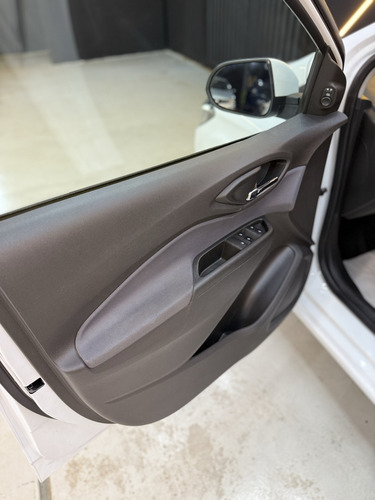 Chevrolet Onix 1.4 MPFI LTZ 8V FLEX 4P AUTOMÁTICO
