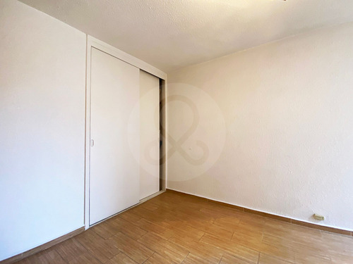 Departamento En Venta En Del Valle Sur