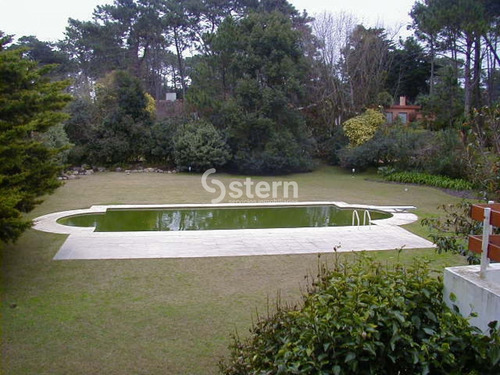 Imagen 5 de 30 de Venta Casa 4 Dormitorios, Lugano, Punta Del Este