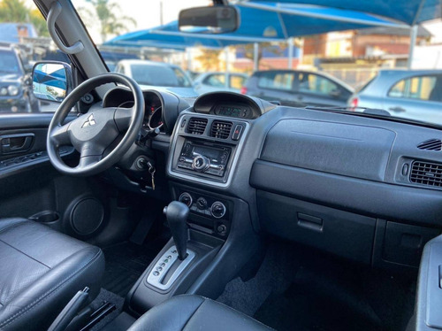 Imagem 6 de 10 de Mitsubishi Pajero Tr4 2.0 4x2 16v 140cv Flex 4p Automático