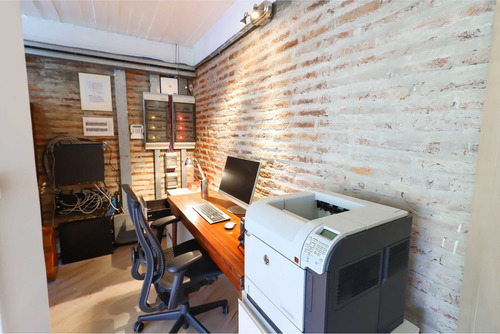 Oficina Venta Colegiales En Complejo Los Silos