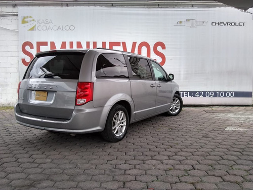 Imagen 3 de 9 de Dodge Grand Caravan 2018 3.6 Se At