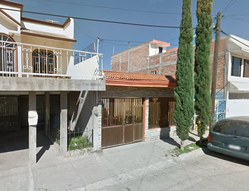 Sk01- Casa En Venta En C.juan De Palafox Y Mendoza, Virreyes, Salamanca, Gto. (70% Debajo De Su Valor Comercial, Solo Recursos Propios)