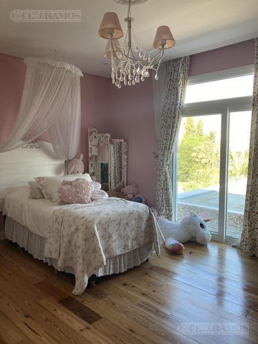 Imagen 22 de 24 de Casa En Venta - El Golf - Nordelta