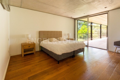 Imagen 8 de 17 de Elegante Residencia En Lomas De La Tahona - Id 5360